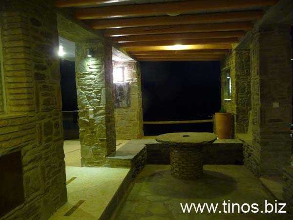triantaros_art 385